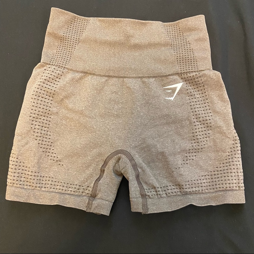 XS BROWN VITAL SEAMLESS GYMSHARK SHORTS